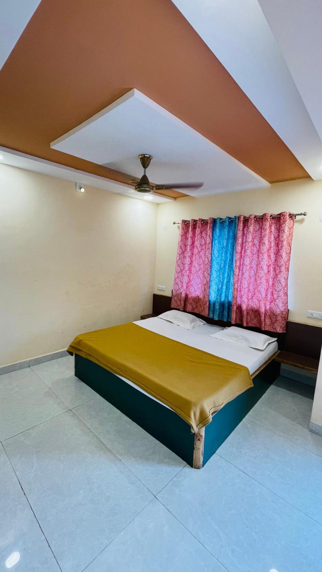 Devka House Hotel Daman Exterior photo