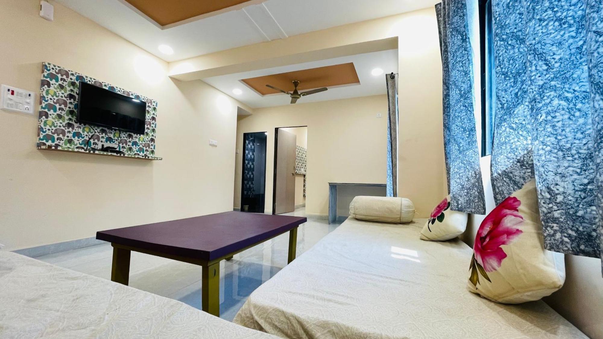 Devka House Hotel Daman Exterior photo